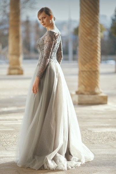 Vestido de noche estilo línea A con cuello barco, manga larga, encaje de diseño especial