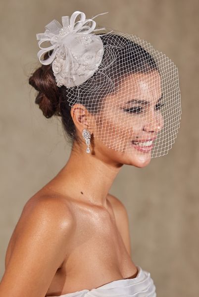 GORRA DE NOVIA KP630